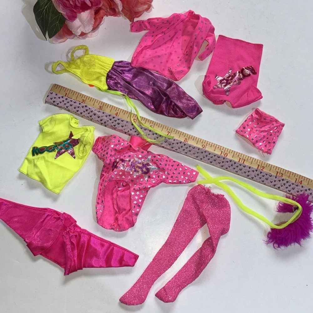 BARBIE AND THE ROCKERS OUTFITS 1980s Barbie and the Rockers Clothing Vintage